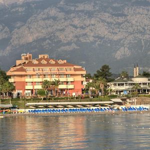 Valeri Beach Hotel